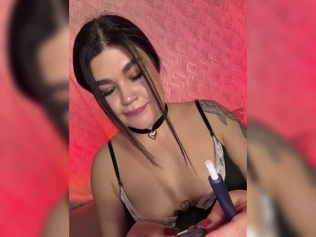 suchka-black-'s BongaCams show and profile