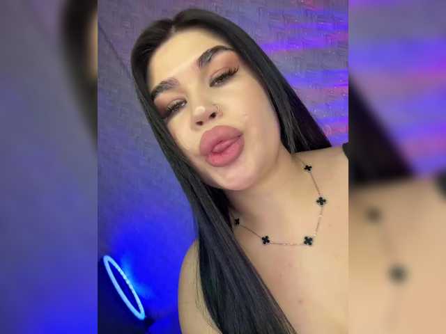 suchka-black-'s BongaCams show and profile