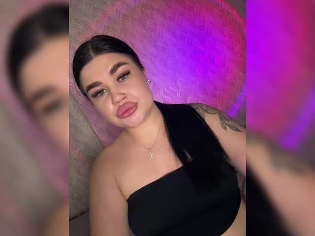 suchka-black-'s BongaCams show and profile