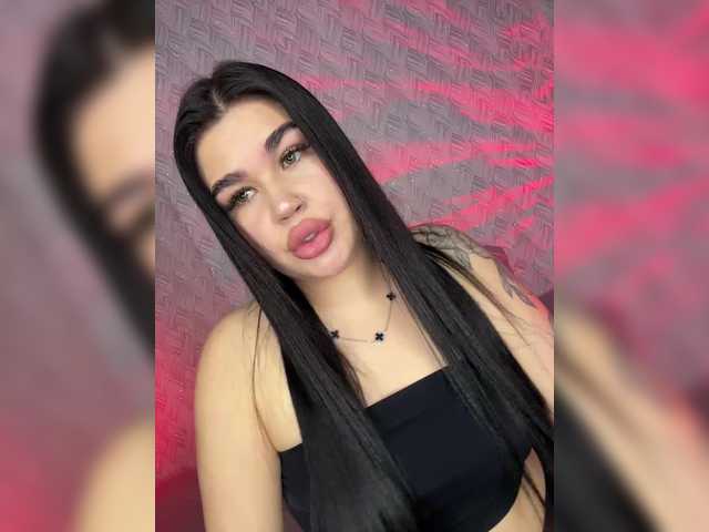 suchka-black-'s BongaCams show and profile