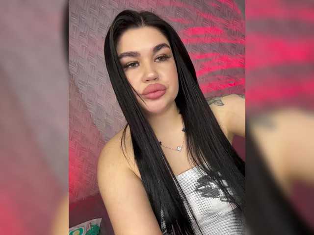 suchka-black-'s BongaCams show and profile