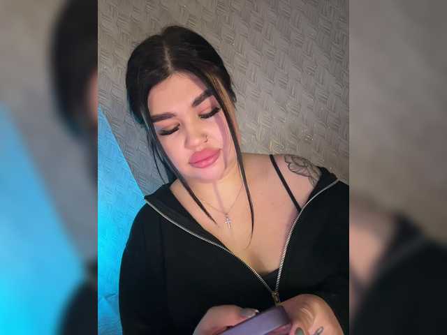 suchka-black-'s BongaCams show and profile