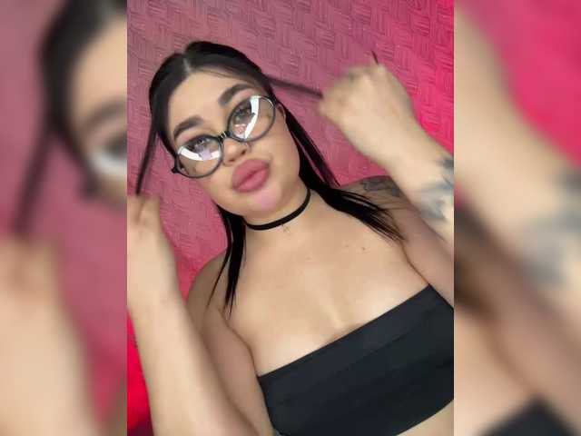 suchka-black-'s BongaCams show and profile