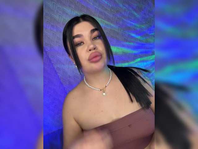 suchka-black-'s BongaCams show and profile