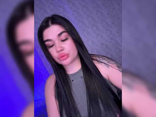 suchka-black-'s BongaCams show and profile