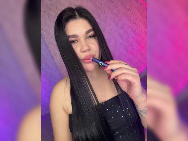 suchka-black-'s BongaCams show and profile