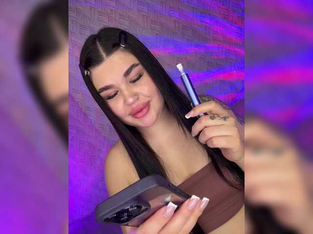 suchka-black-'s BongaCams show and profile