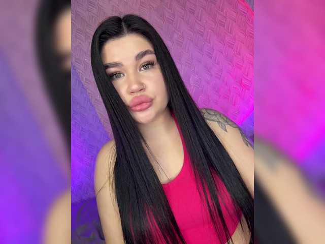 suchka-black-'s BongaCams show and profile