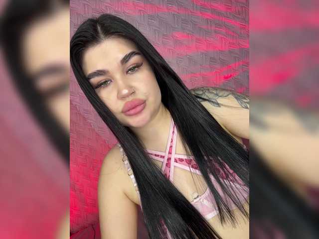 suchka-black-'s BongaCams show and profile