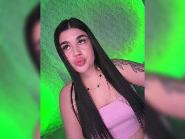 suchka-black-'s BongaCams show and profile