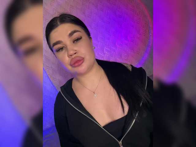 suchka-black-'s BongaCams show and profile