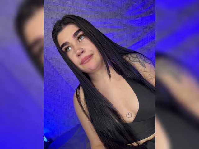 suchka-black-'s BongaCams show and profile