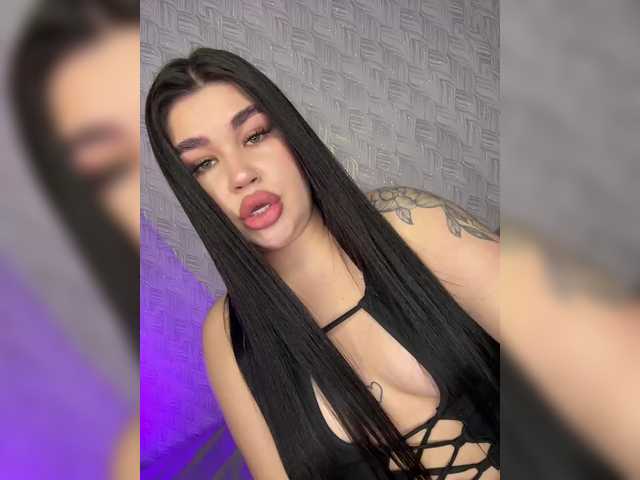 suchka-black-'s BongaCams show and profile