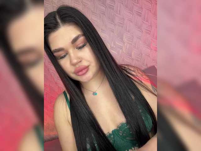 suchka-black-'s BongaCams show and profile