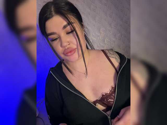 suchka-black-'s BongaCams show and profile