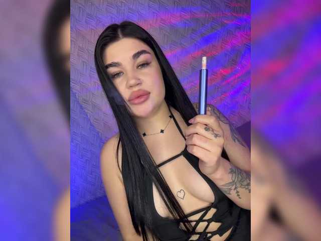 suchka-black-'s BongaCams show and profile