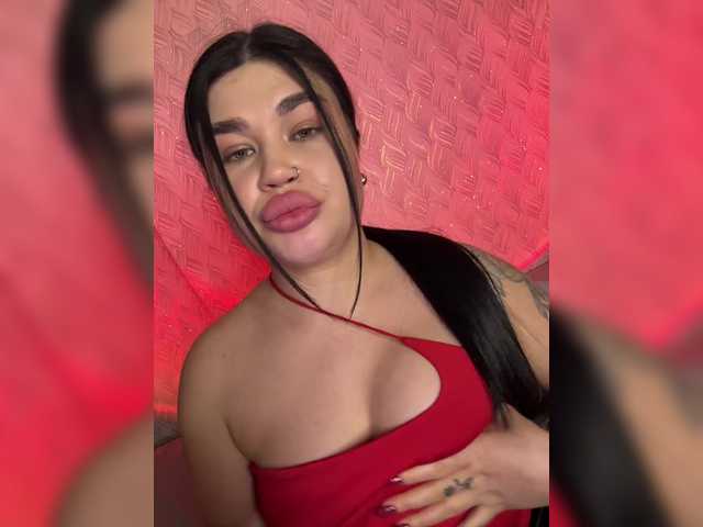 suchka-black-'s BongaCams show and profile