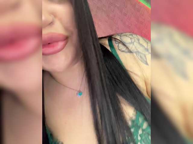 suchka-black-'s BongaCams show and profile