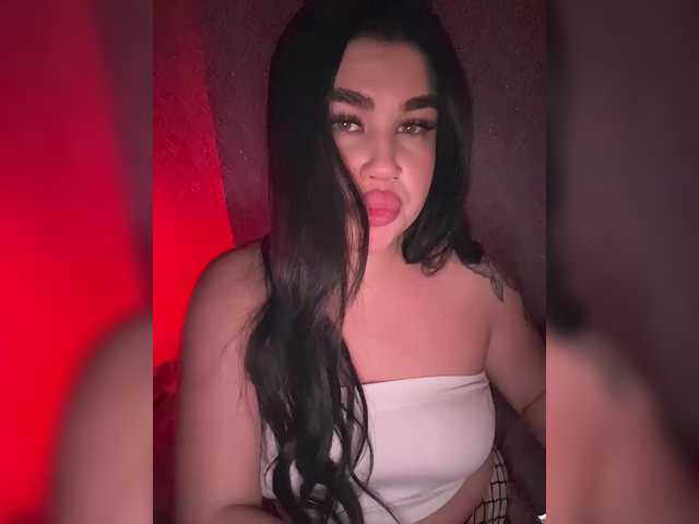 suchka-black-'s BongaCams show and profile