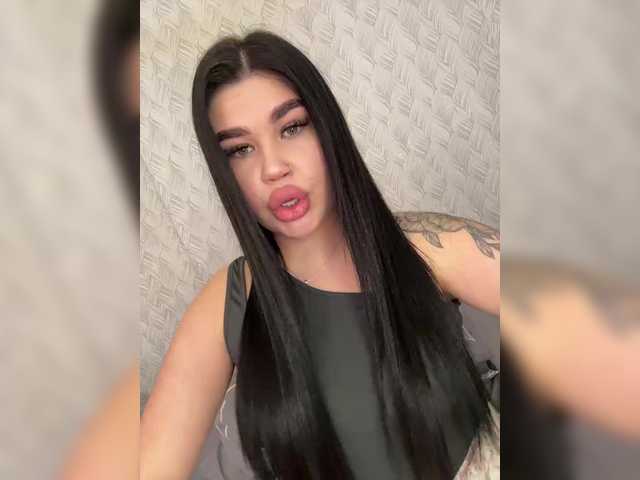 suchka-black-'s BongaCams show and profile