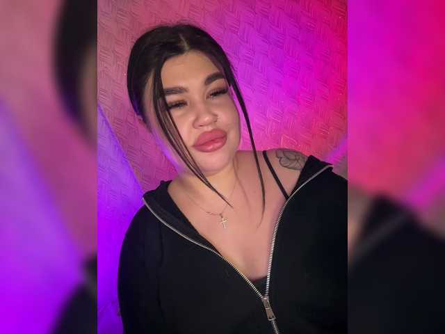 suchka-black-'s BongaCams show and profile