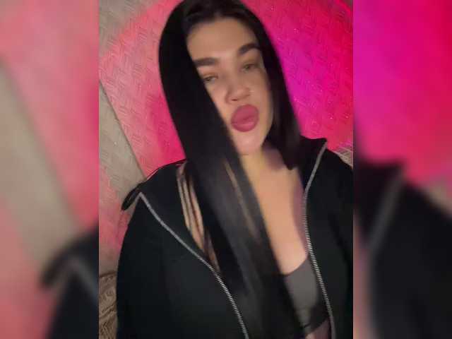 suchka-black-'s BongaCams show and profile