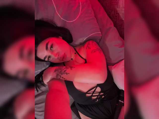 suchka-black-'s BongaCams show and profile