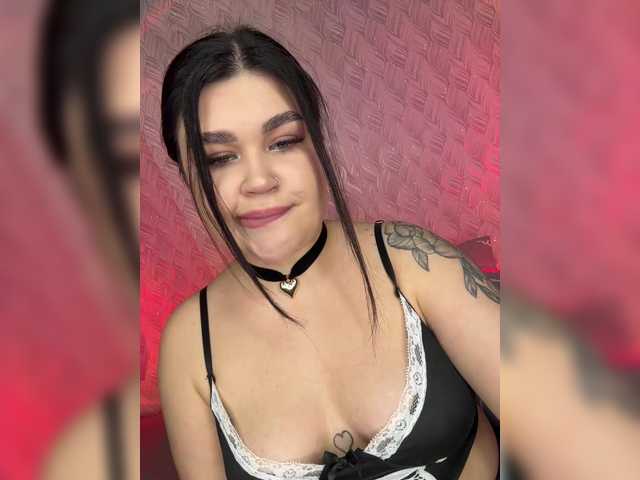 suchka-black-'s BongaCams show and profile