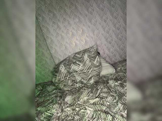 suchka-black- live cam