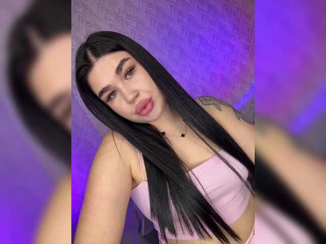 suchka-black-'s BongaCams show and profile