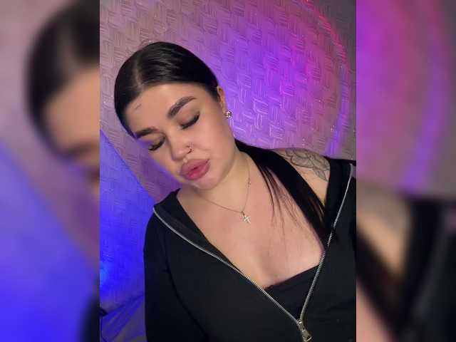 suchka-black-'s BongaCams show and profile