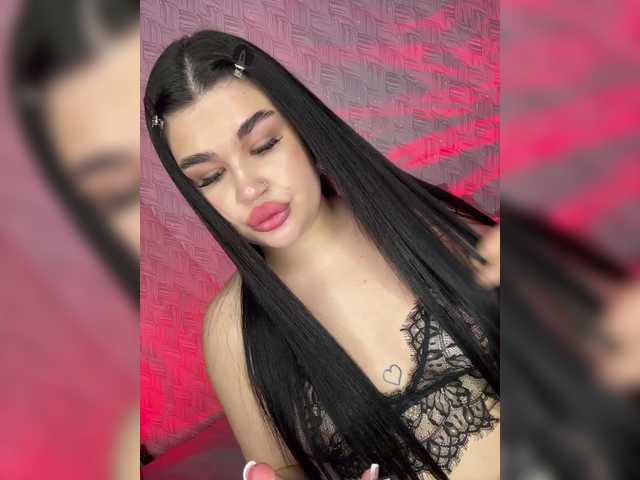 suchka-black-'s BongaCams show and profile