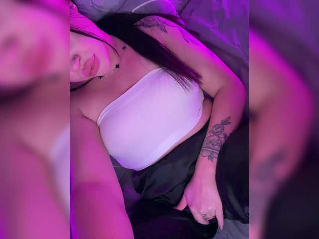 suchka-black-'s BongaCams show and profile