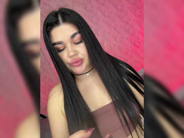 suchka-black-'s BongaCams show and profile