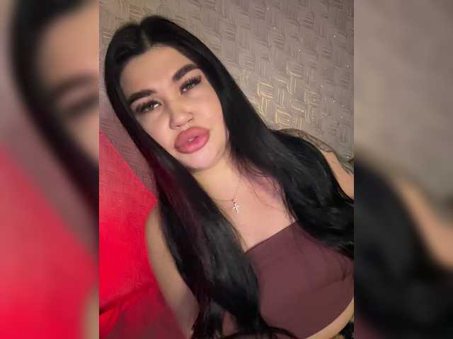 suchka-black-'s BongaCams show and profile