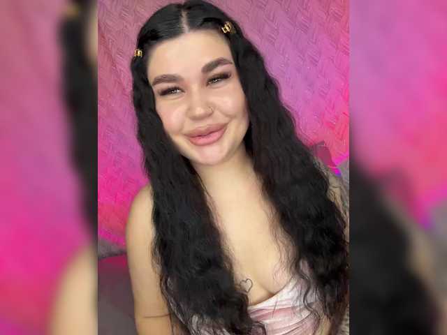 suchka-black-'s BongaCams show and profile