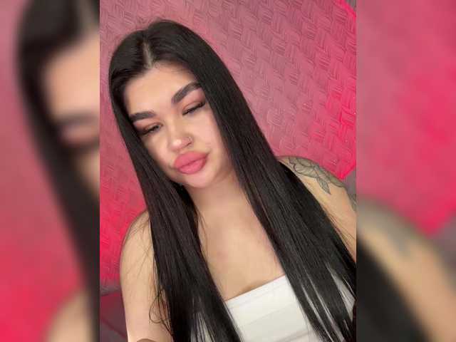 suchka-black-'s BongaCams show and profile