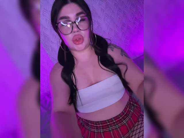 suchka-black-'s BongaCams show and profile