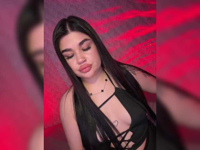 suchka-black-'s BongaCams show and profile