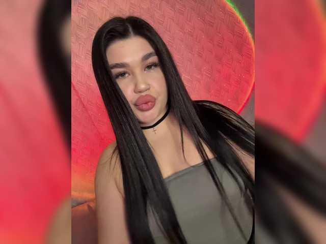 suchka-black-'s BongaCams show and profile