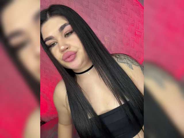 suchka-black-'s BongaCams show and profile