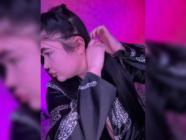 suchka-black-'s BongaCams show and profile