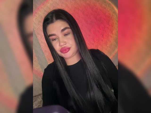 suchka-black-'s BongaCams show and profile