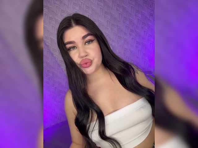 suchka-black-'s BongaCams show and profile