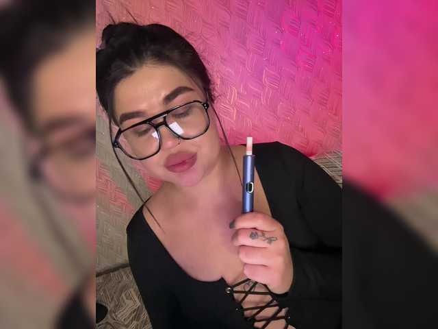 suchka-black-'s BongaCams show and profile