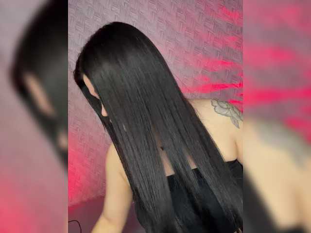 suchka-black-'s BongaCams show and profile