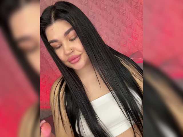 suchka-black-'s BongaCams show and profile