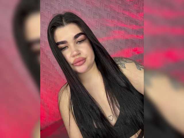 suchka-black-'s BongaCams show and profile