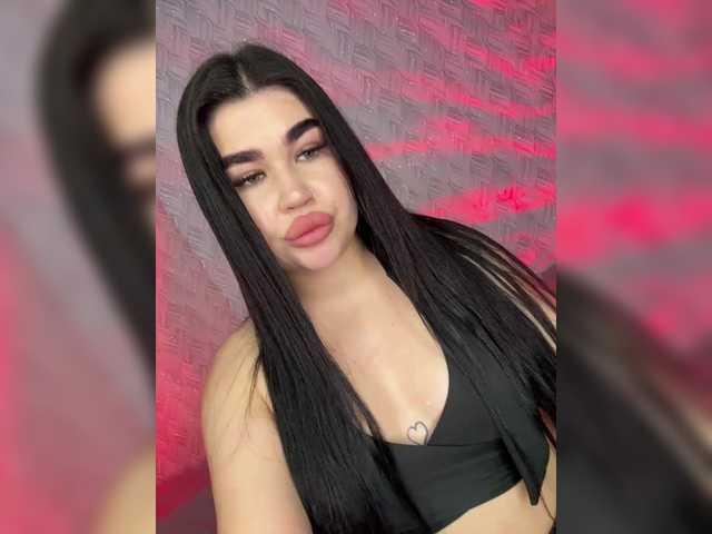 suchka-black-'s BongaCams show and profile