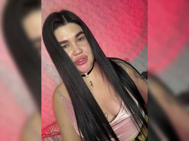 suchka-black-'s BongaCams show and profile